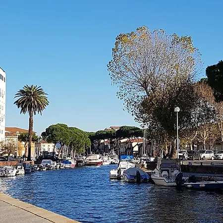Historical By Seaside Apartament Viareggio