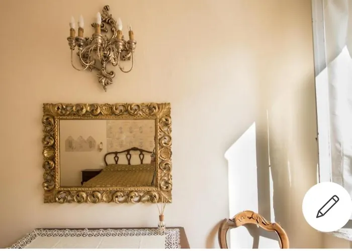 Апартаменти Historical By Seaside В'яреджо