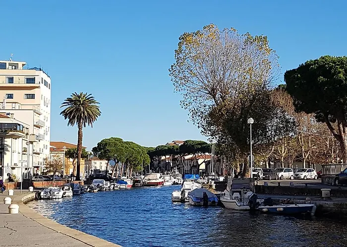 Historical By Seaside Апартаменти В'яреджо