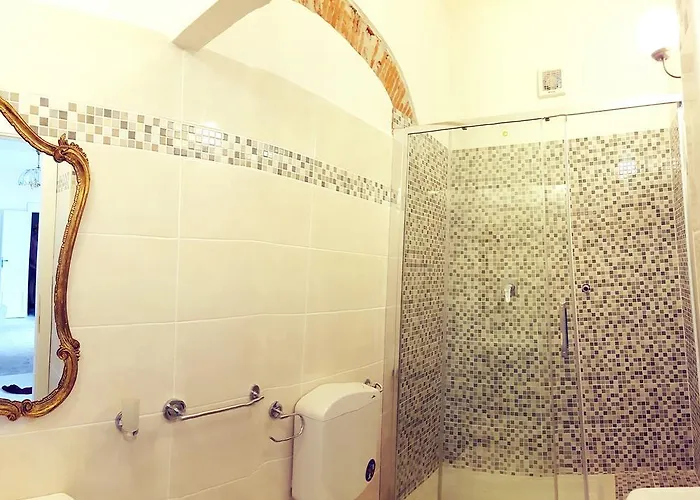 Апартаменти Historical By Seaside В'яреджо