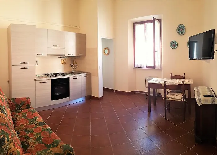 Апартаменти Historical By Seaside