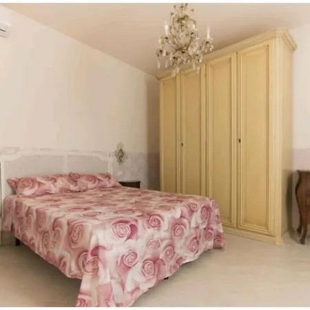 Apartment Historical By Seaside *