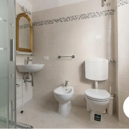 Historical By Seaside * فياريجيو