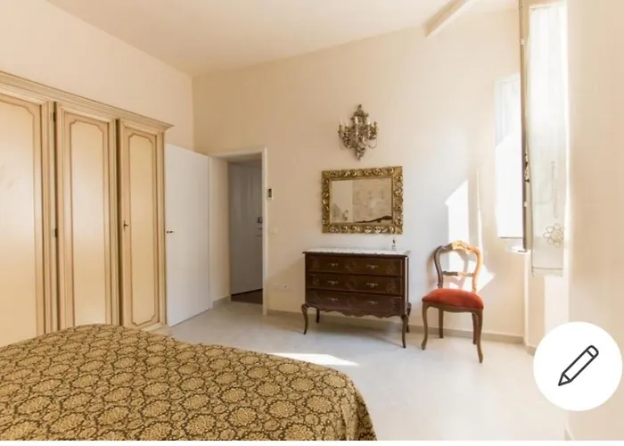 Historical By Seaside Viareggio